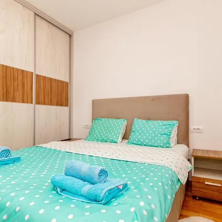 Nirvana 06 زلاتيبور